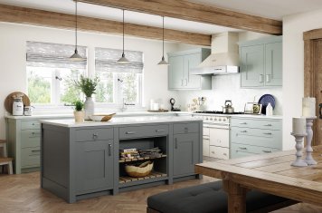 Contemporary in-frame shaker style kitchen main picture